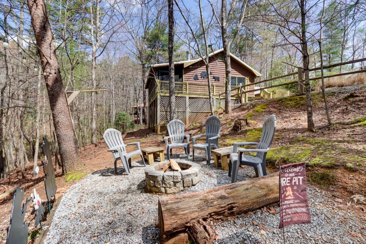 Blue Ridge Cozy Cabin In The Woods With Hot Tub! 외부 사진